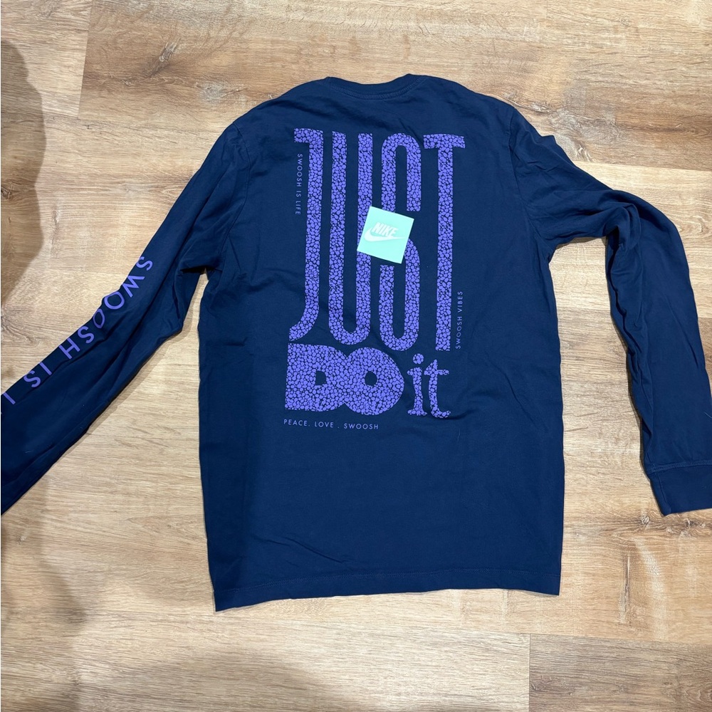 Nike Men's Dark Blue Long Sleeve Tee
